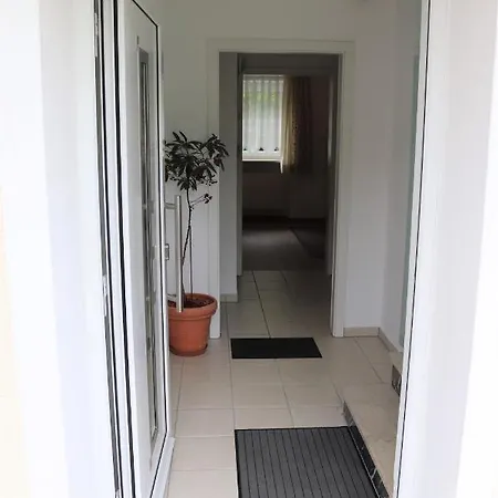 Schoene Vor Den Toren Pullman Citys Daire Aicha vorm Wald