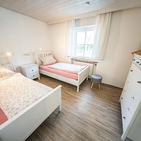 Daire Schoene Vor Den Toren Pullman Citys Aicha vorm Wald